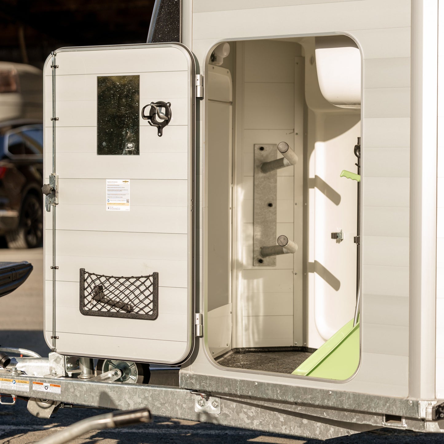 Humbaur Xanthos Aero 2400