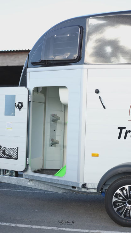 Humbaur Xanthos Aero 2400